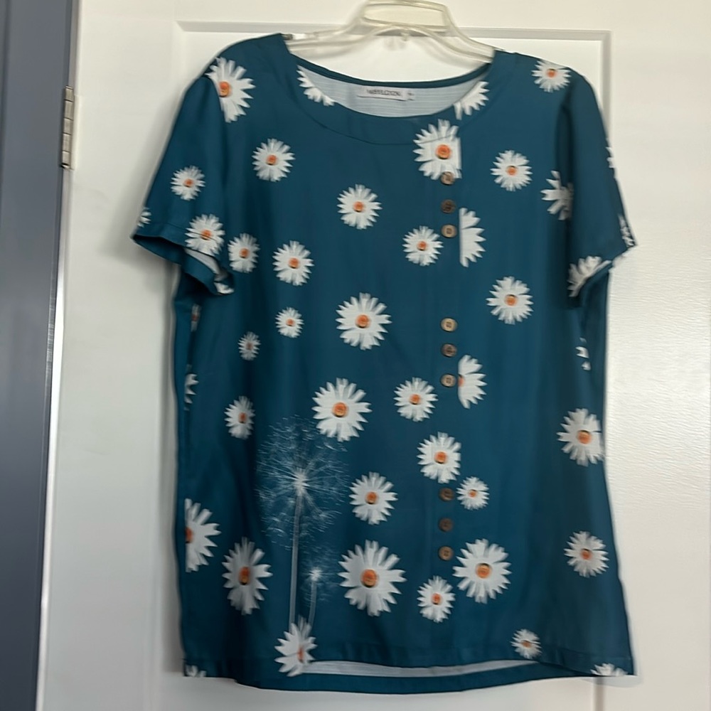 Turquoise flowered short sleeve shirt
